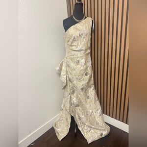 Xscape One-Shoulder Metallic Floral Evening Gown in Champagne Gold